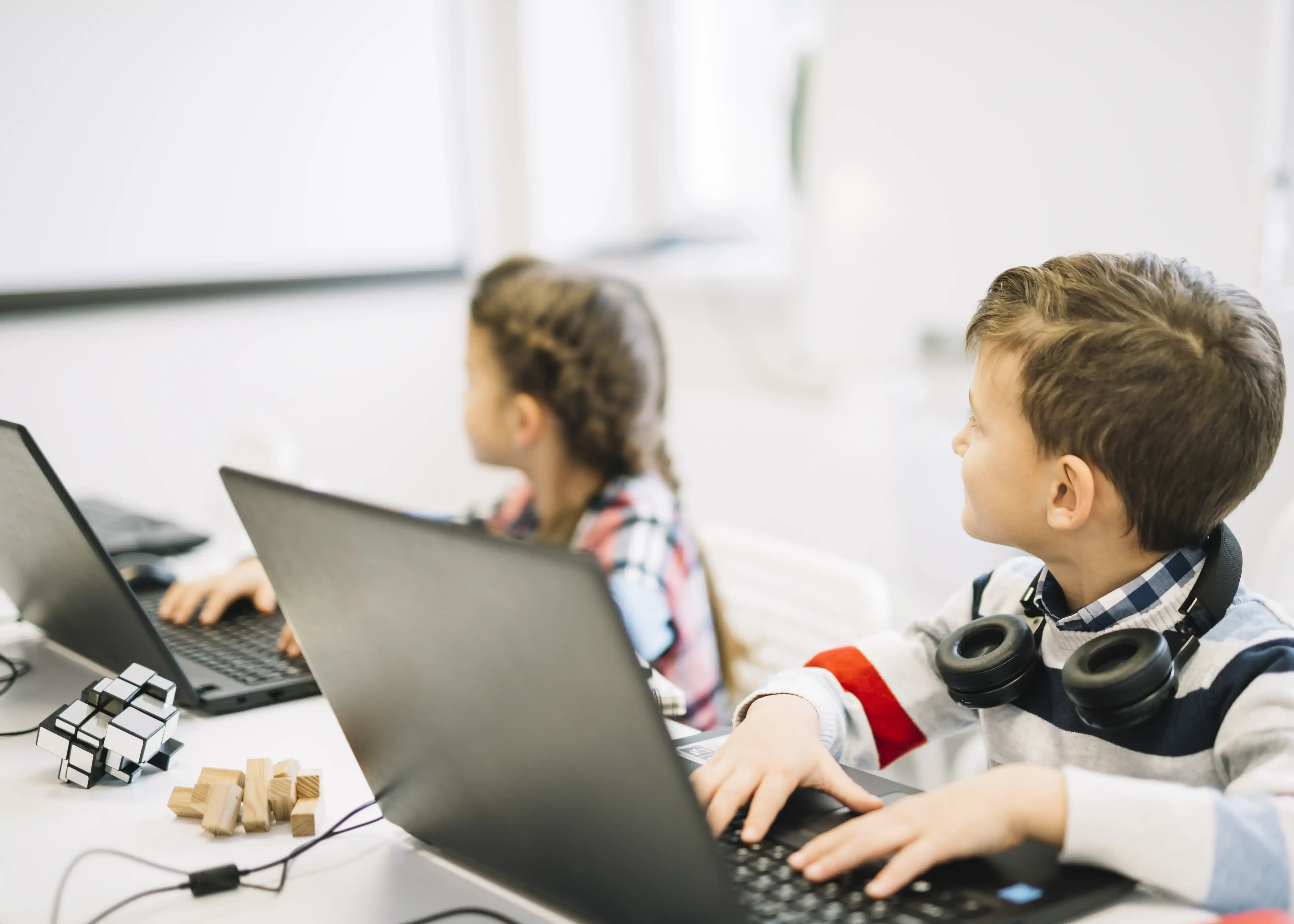 kids coding image